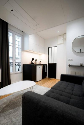 Petit Studio Très Charmant
